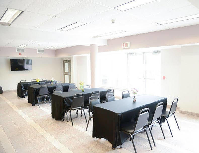 Residence & Conference Centre - Niagara-On-The-Lake Saint Catharines Екстер'єр фото